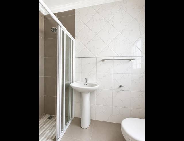 6 BEDROOM PROPERTY TO RENT IN MUCKLENEUK
